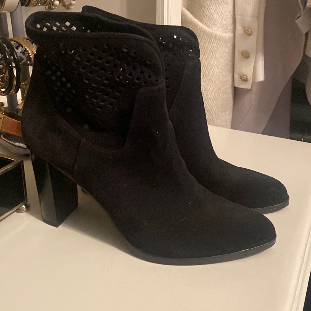 Diane Von Furstenberg Black Bootie Heels